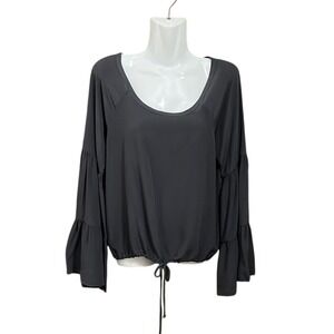 Chaser Top S 100% Silk Gray Bell Layer Sleeve Old Money Quiet Luxury Elegant